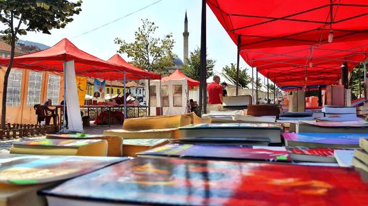 Kosova 8. Uluslararası Kitap Fuarı Açıldı