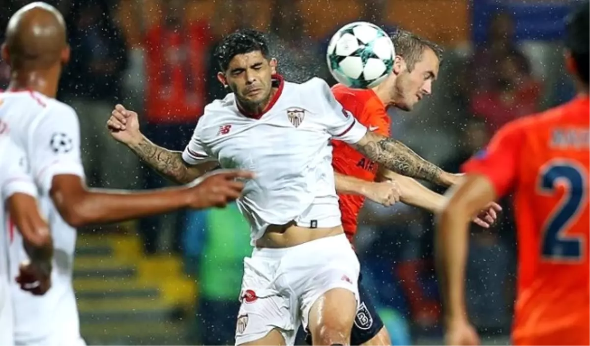 Medipol Başakşehir - Sevilla Maçından Kareler -2-