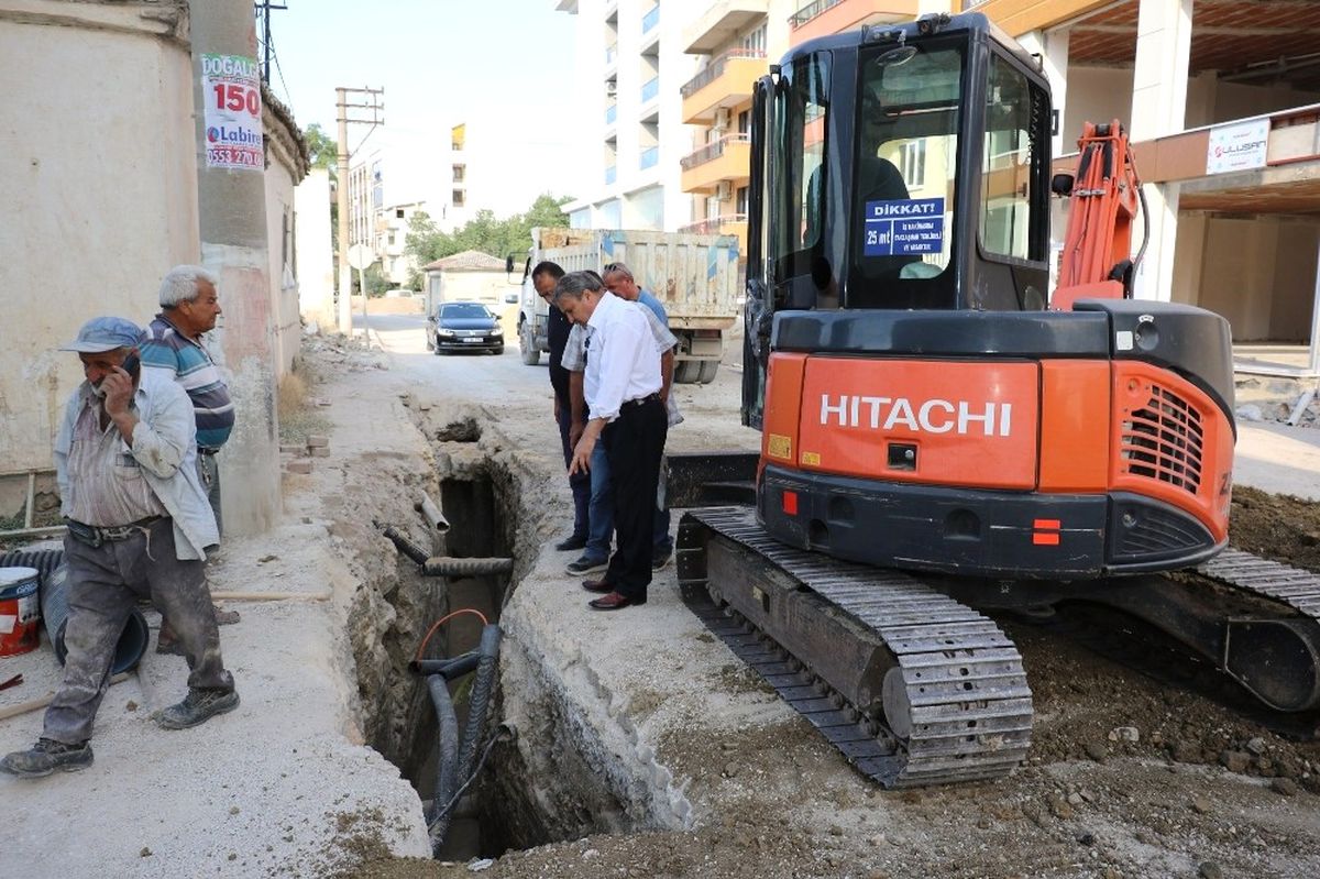 Muradiye\'deki Hummalı Çalışmalar Sürüyor