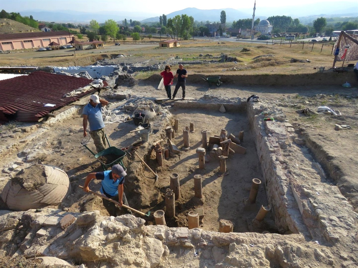 Pompeipolis Antik Kentinde Kazı Çalışmaları Devam Ediyor