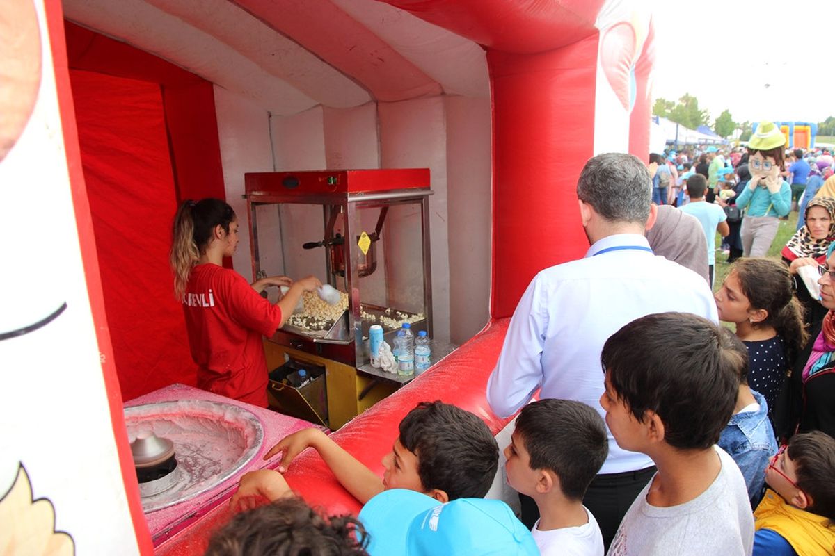 Seka Park\'ta Muhteşem Kapanış Programı