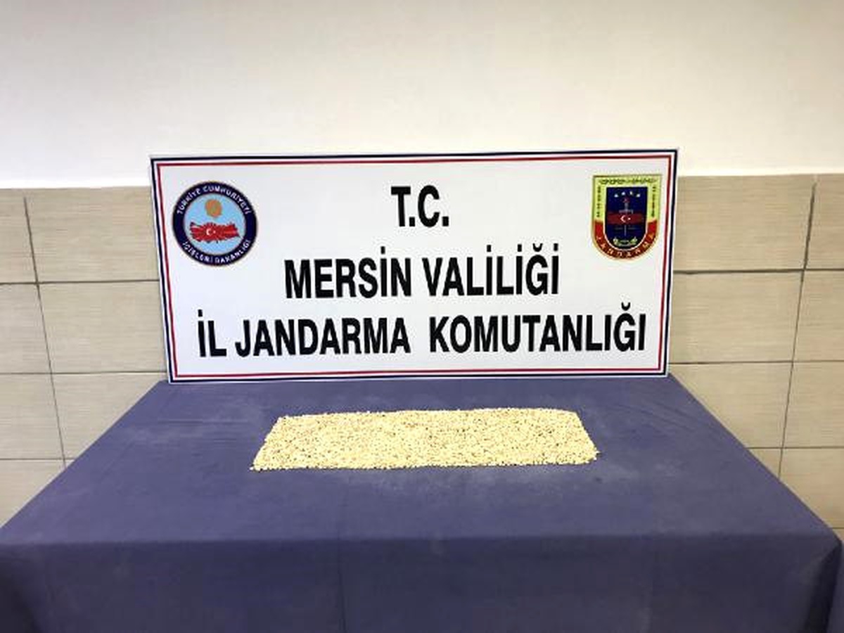 Suriyeli Uyuşturucu Tacirleri Jandarmaya Takıldı
