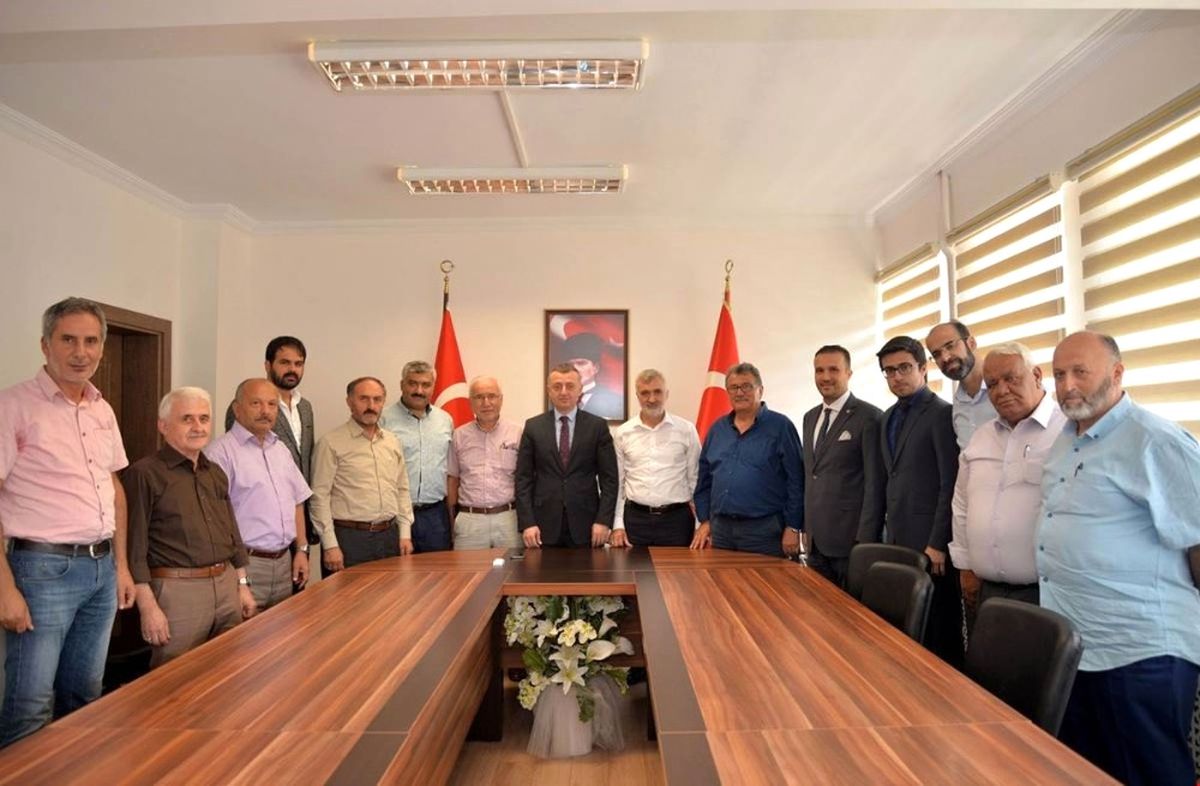 Vali Büyükakın, Sivil Toplum Kuruluş Temsilcileriyle Bir Araya Geldi