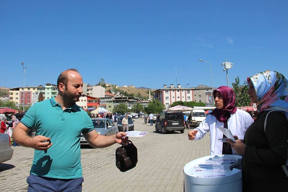 Vatandaşları Kalp Krizi Konusunda Bilgilendirdiler