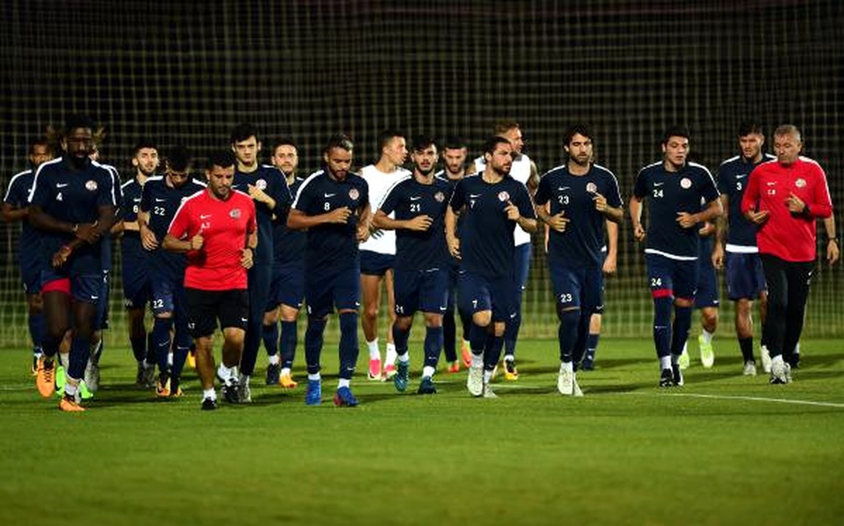 Antalyaspor, Akhisar Belediyespor ile 9. Randevuda