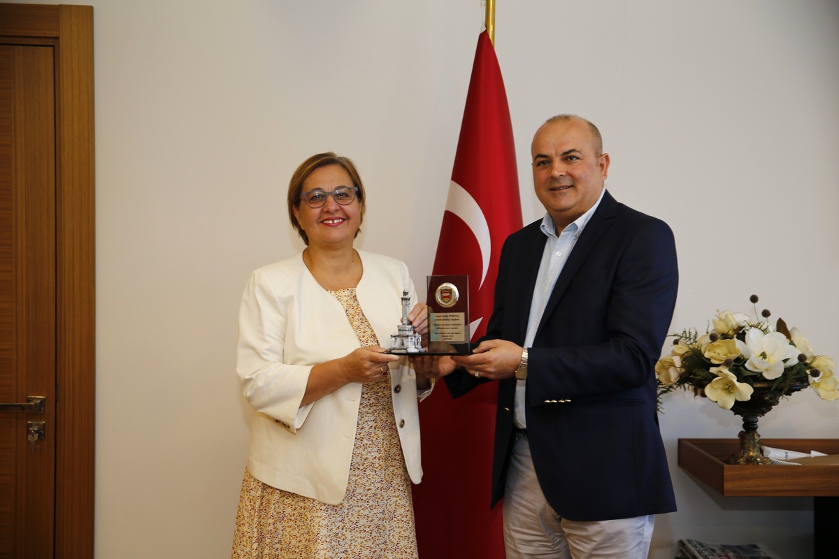 Başkan Pekdaş\'tan Taksici Esnafına Destek