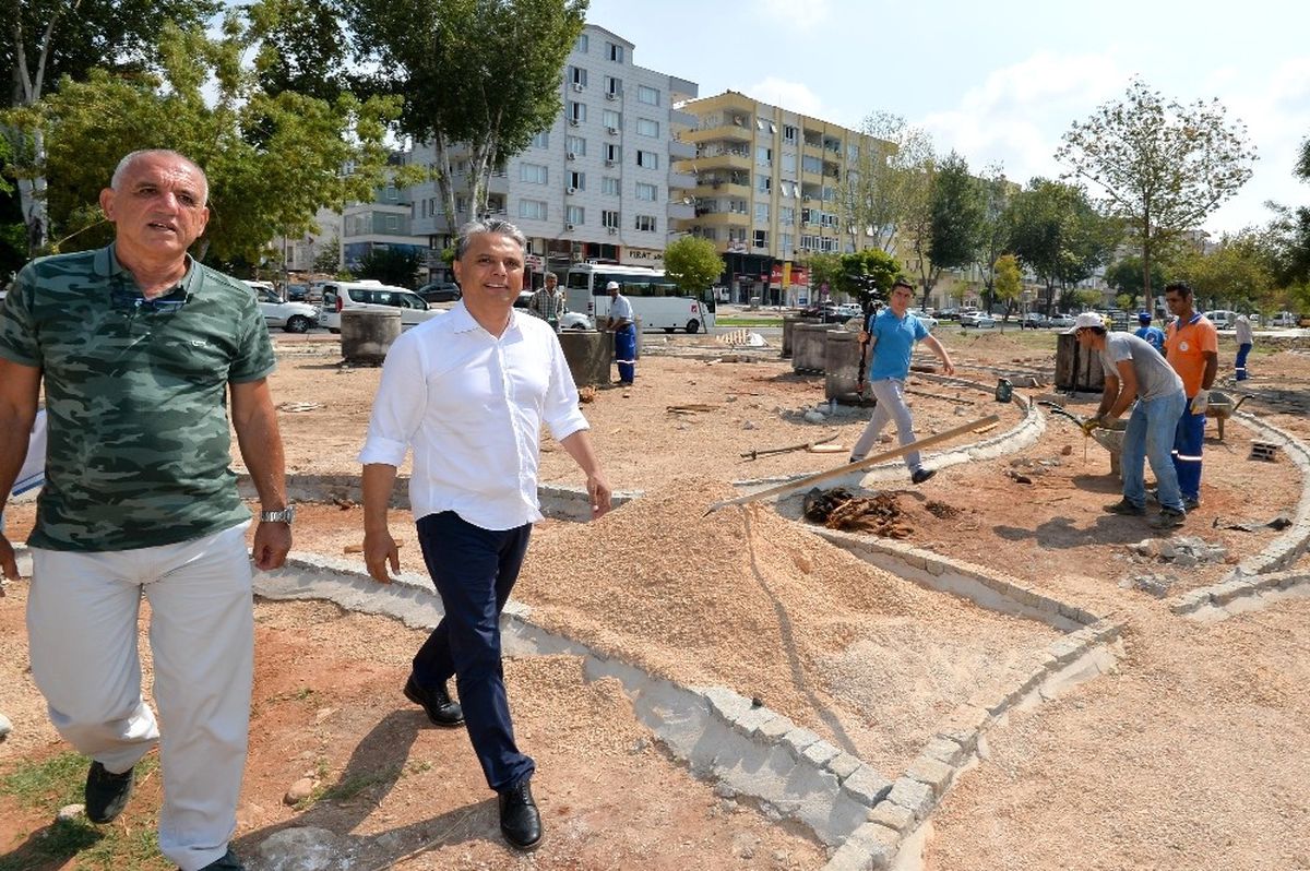 Başkan Uysal\'dan Tarık Akan Parkı\'na Denetim