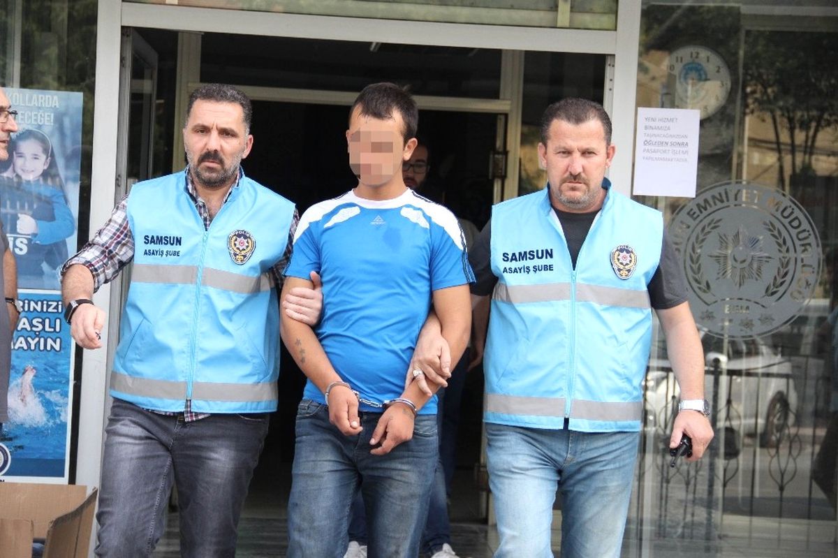 Bıçaklı Saldırıda Bulunan Genç Yakalandı