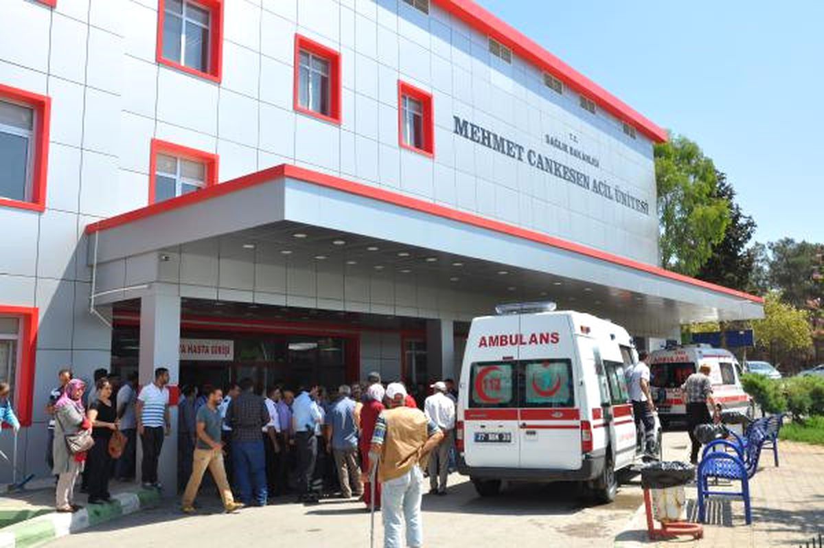 Birecik\'te Kaza: 5 Ölü, 3 Yaralı (2) - Yeniden