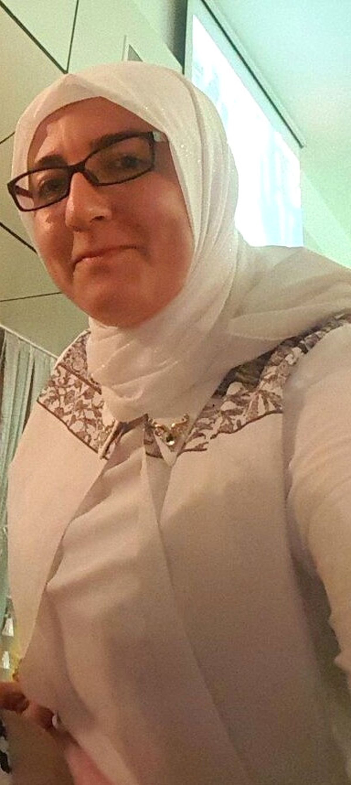 Bursa\'da Otomobiliyle Ağaca Çarpan Kadın Öldü