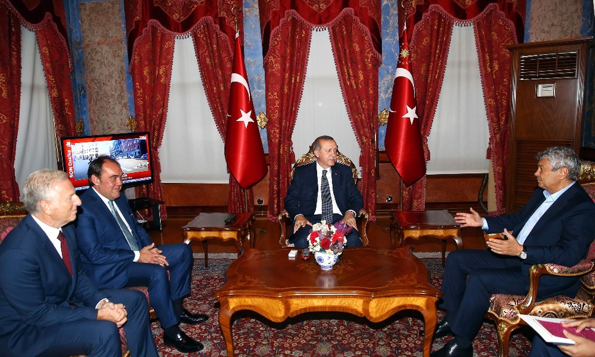 Demirören ve Lucescu\'dan Cumhurbaşkanı\'na Ziyaret