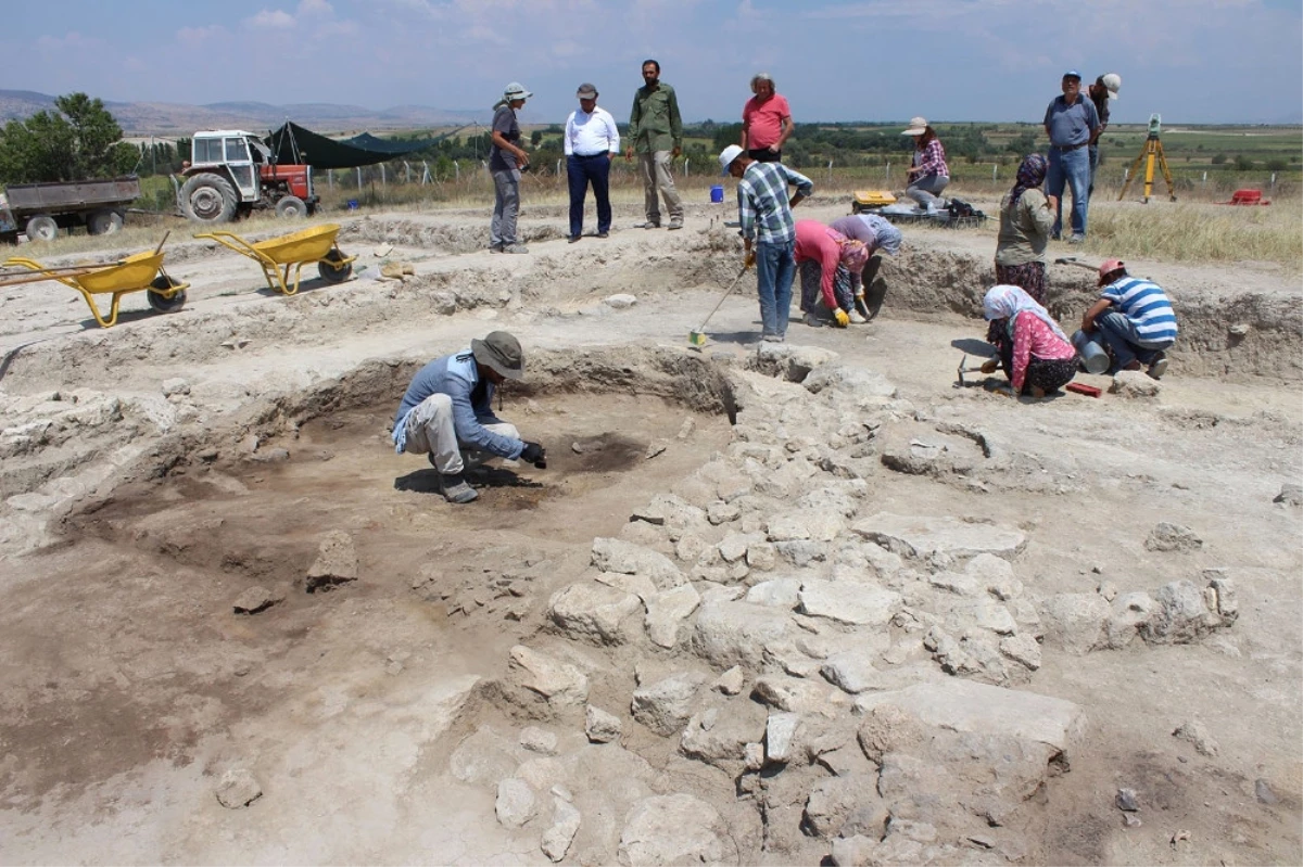 Denizli\'deki Kazıda 8 Bin 600 Yıllık Bulgular Elde Edildi