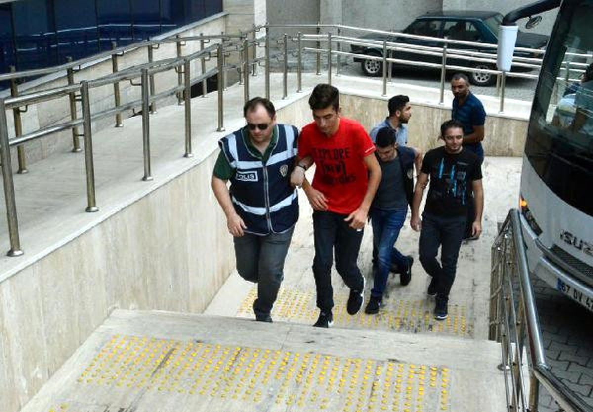 Fetö Soruşturmasında 11 Tutuklama