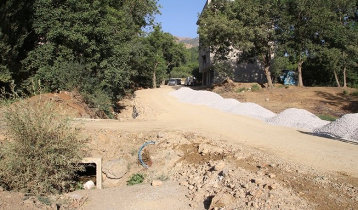 Hakkari\'de Köprüye Tuzaklanan Patlayıcı İmha Edildi