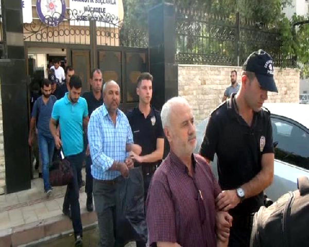 Hatay\'da Fetö\'den 13 Kişi Tutuklandı
