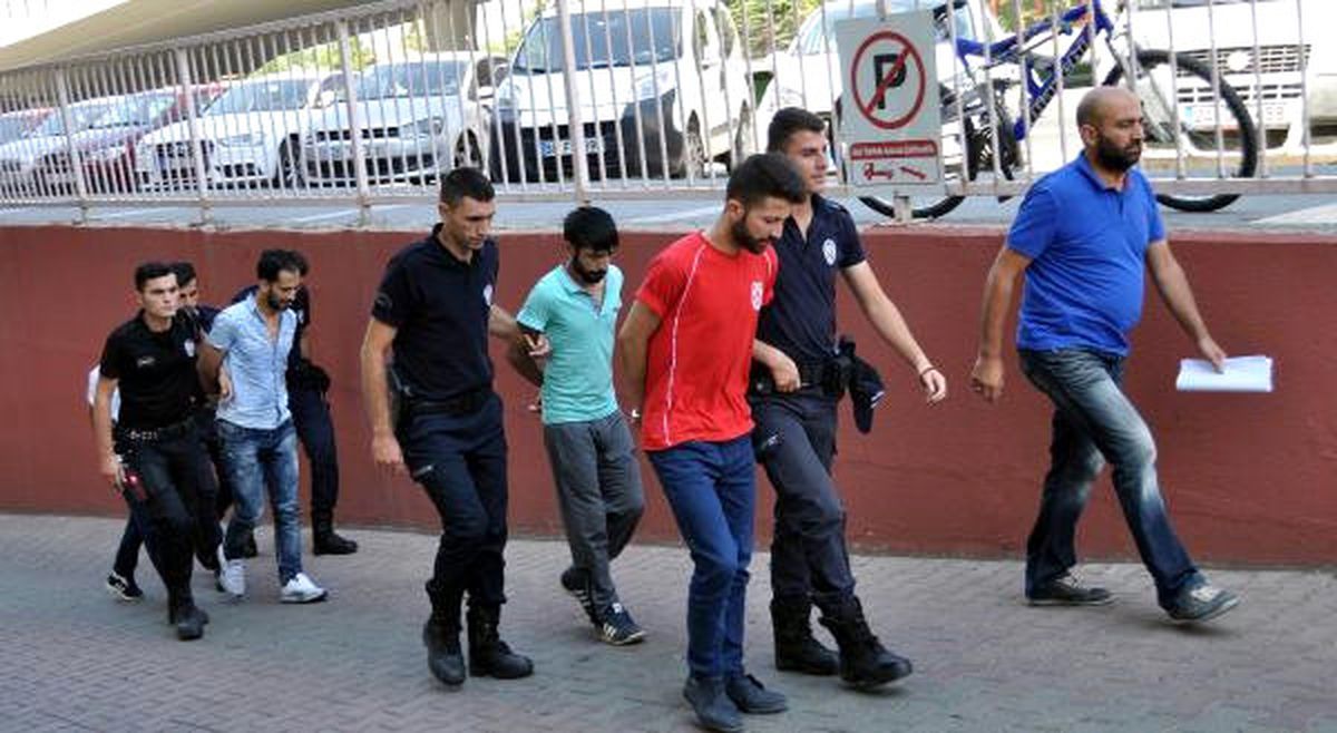 Kayseri\'de 4 Uyuşturucu Şüphelisi Adliyede