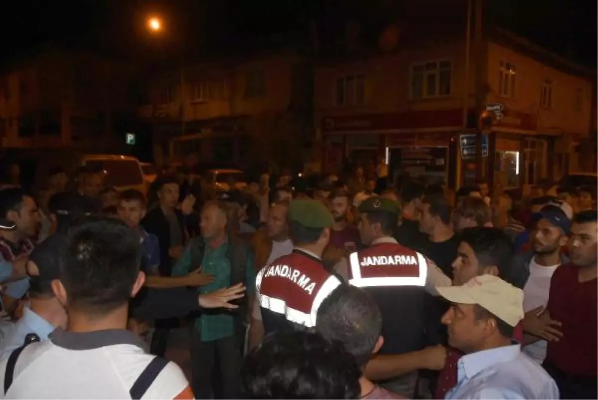 Kütahya\'nın Altıntaş İlçesi\'nde Olaylı Gece