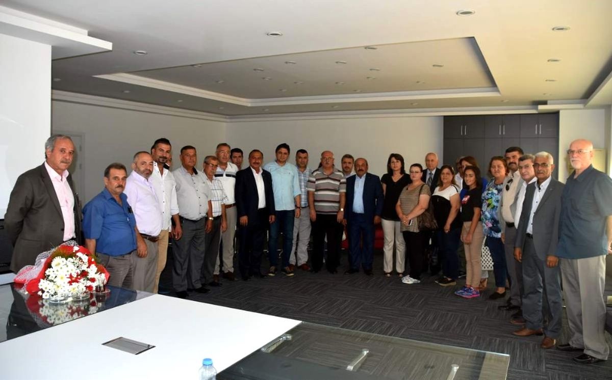 MHP\'den Başkan Acar\'a Ziyaret