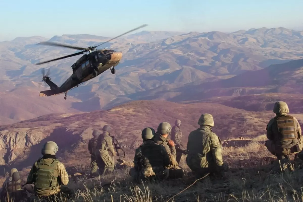 PKK\'ya Ağır Darbe: O Teröristler Öldürüldü!