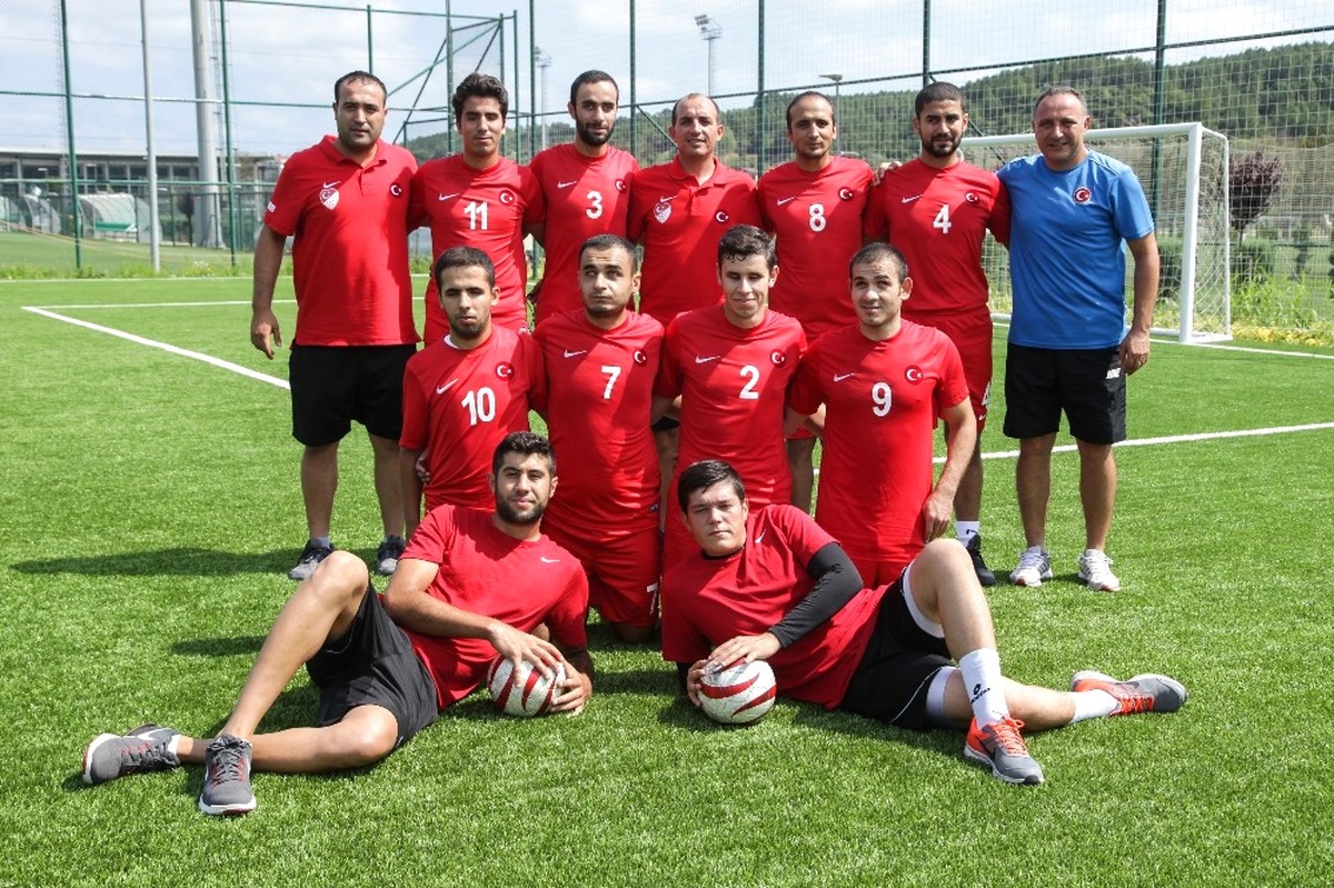 Turkcell Sesi Görenler, Avrupa Futbol Şampiyonası\'nda Şampiyonluk Peşinde