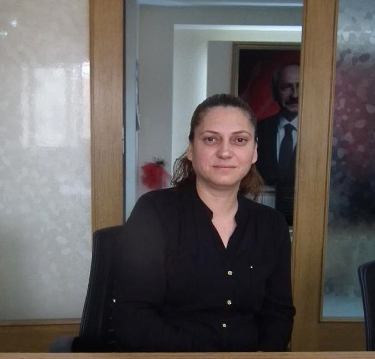 Adana\'da CHP Kadın Kolları Yöneticisi Tahliye Edildi