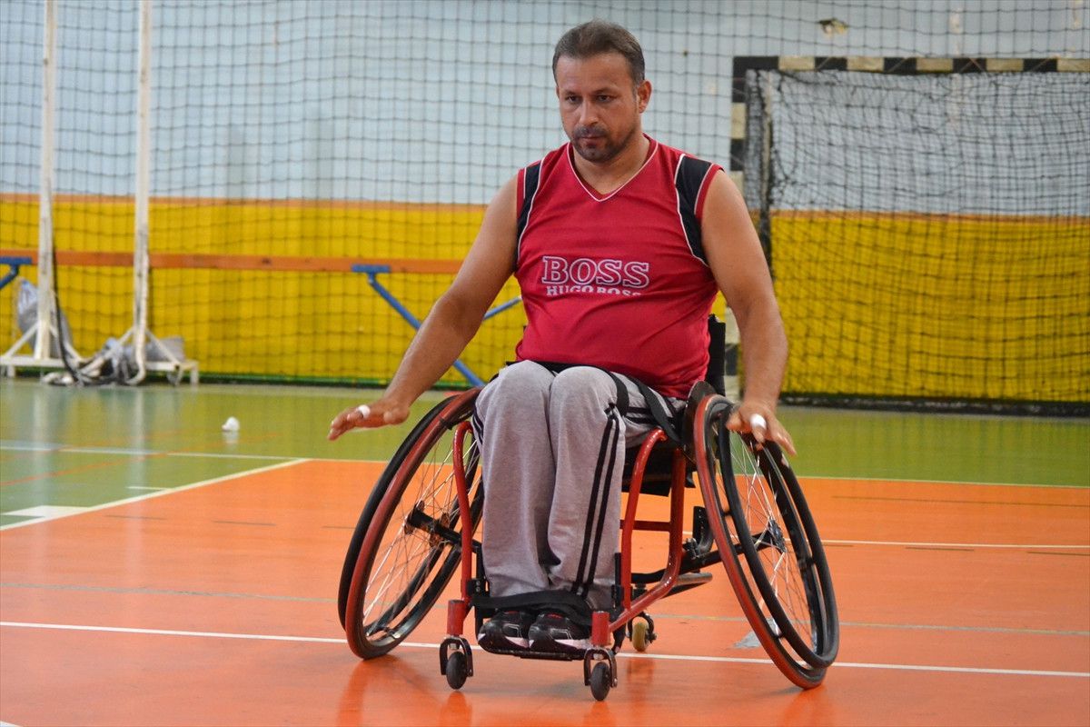 Badmintonla Hayata Yeniden Başladı