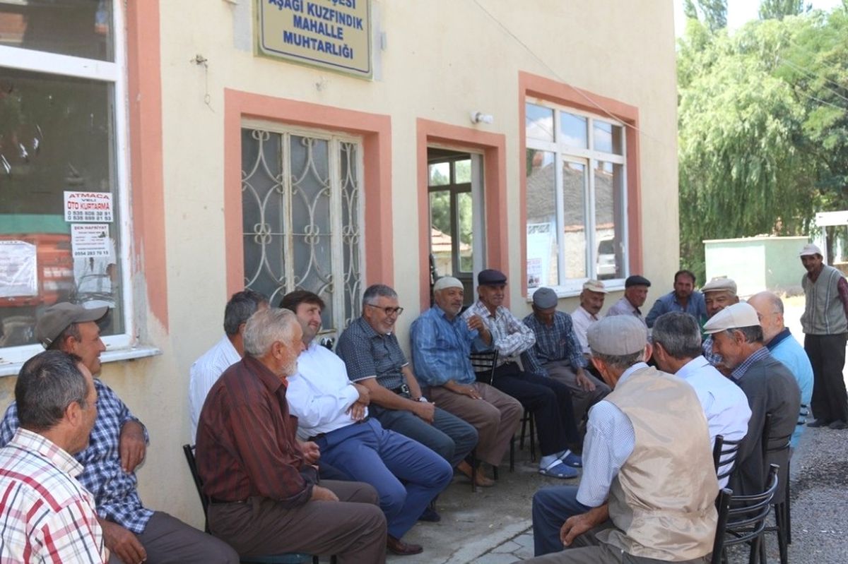 Başkan Bozkurt Aşağıkuzfındık Mahallesinde
