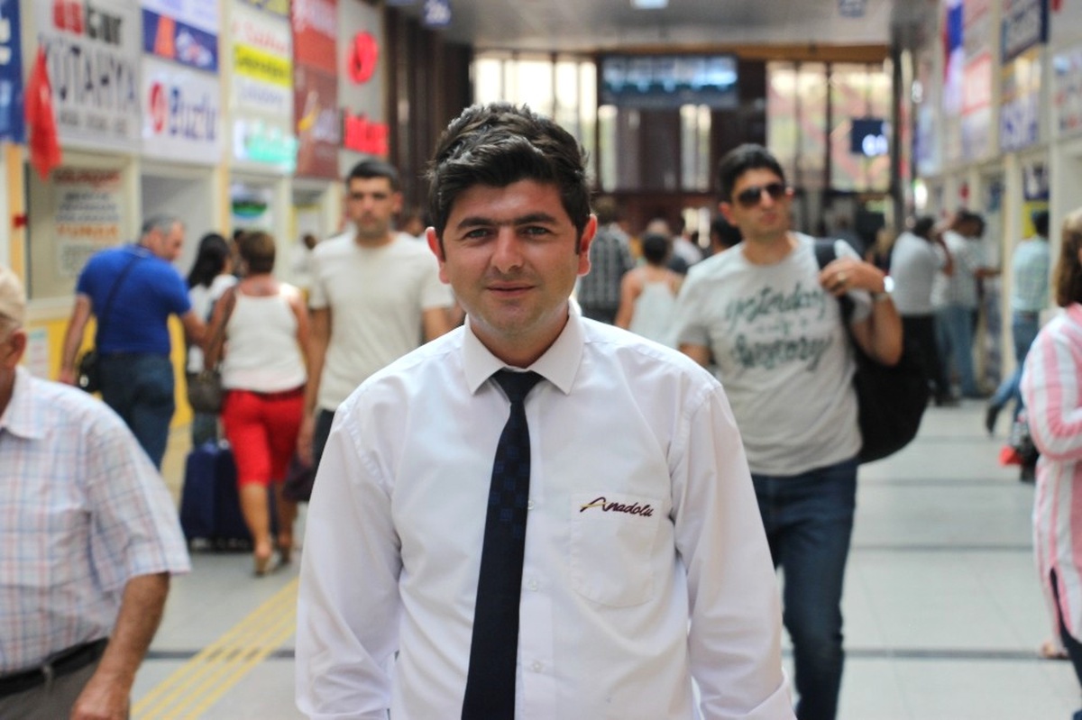 Bayram Tatilinin Uzamasıyla Otobüs Biletleri Tükenmeye Başladı