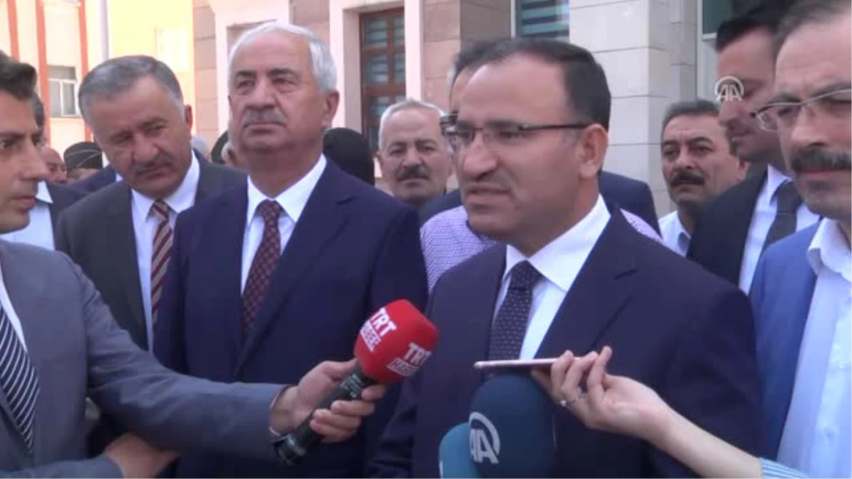 Bozdağ: "Kimse Vatanımızı, Bayrağımızı, Milletimizi, Devletimizi, Kutsallarımızı Yok Edemeyecektir"