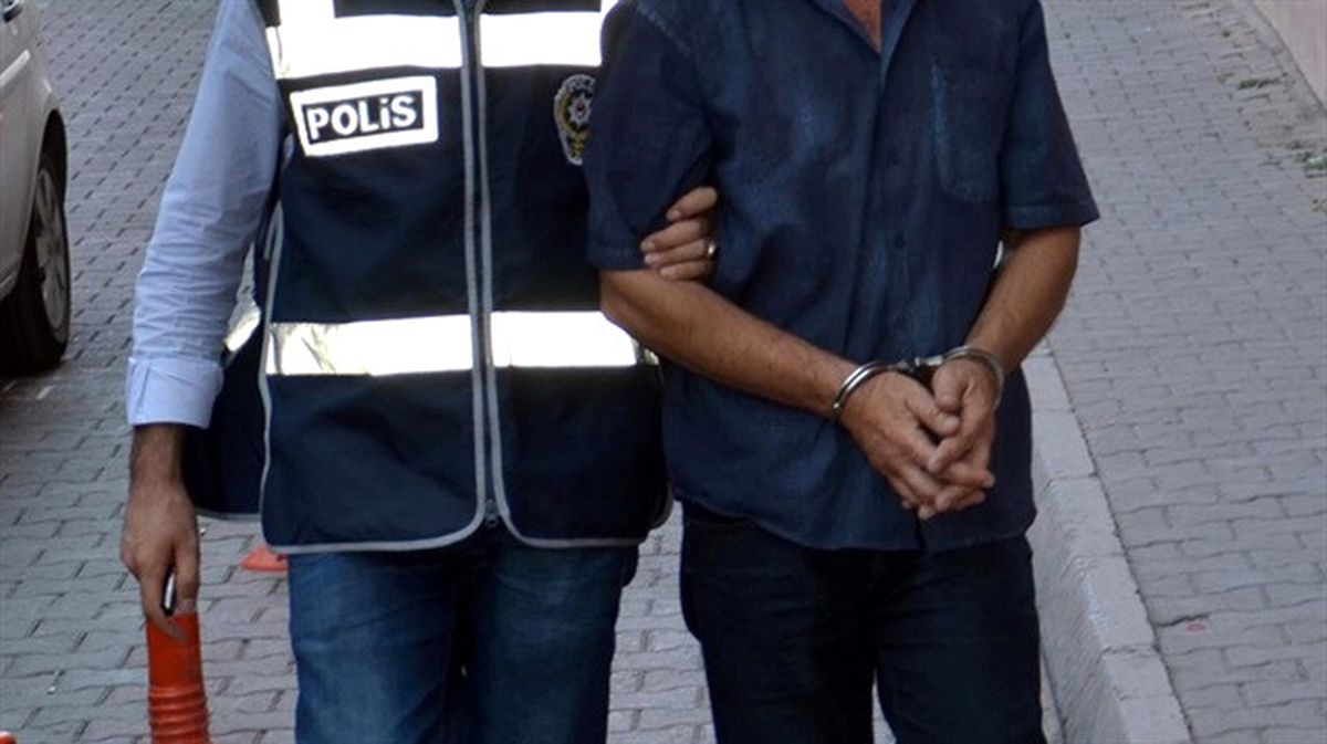 Dha Yurt: Hatay\'da Mit, Polis ve Jandarmanın Deaş Operasyonu: 1 Ölü, 4 Terörist Yakalandı