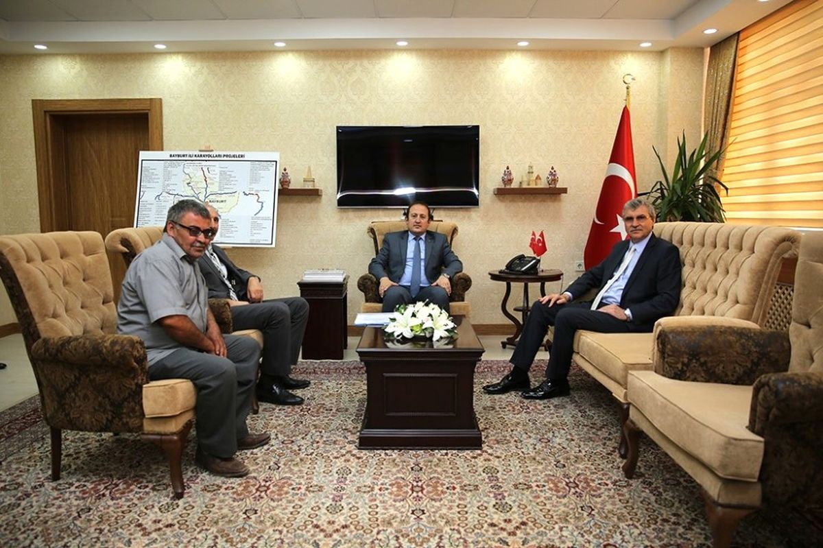 Dokap Başkanı Ekrem Yüce, Vali Ali Hamza Pehlivan\'ı Ziyaret Etti