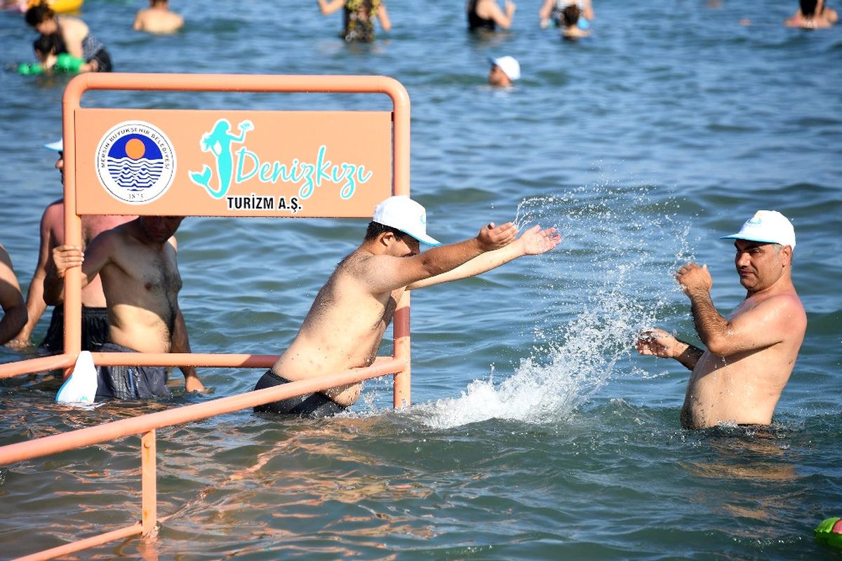Engelli Plajı, Tüm Türkiye\'den İlgi Görüyor