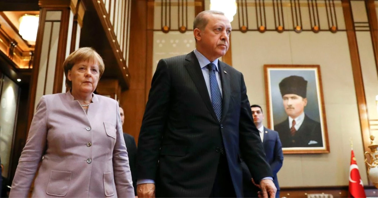Erdoğan\'ın Seçim Çağrısı Sonrası Paniğe Kapılan Merkel\'den Haddini Aşan Açıklama