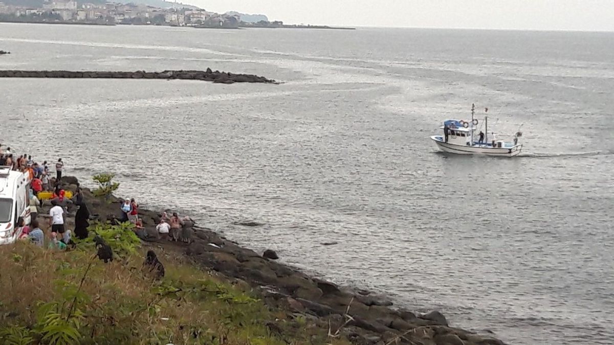 Giresun\'da Adli Dengesi Bozuk Vatandaş Denize Atlayarak İntihar Etti