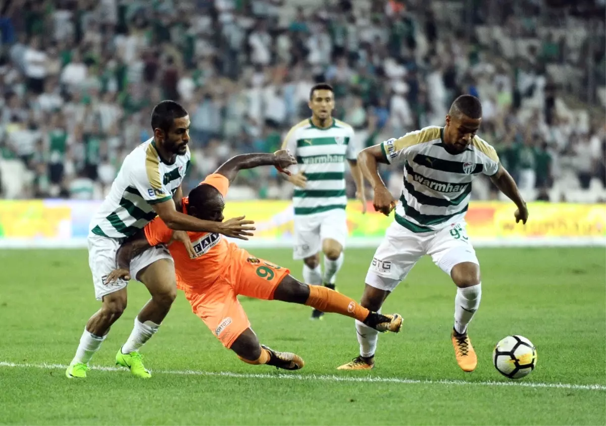 Gol Düellosundan Bursaspor Galip Çıktı