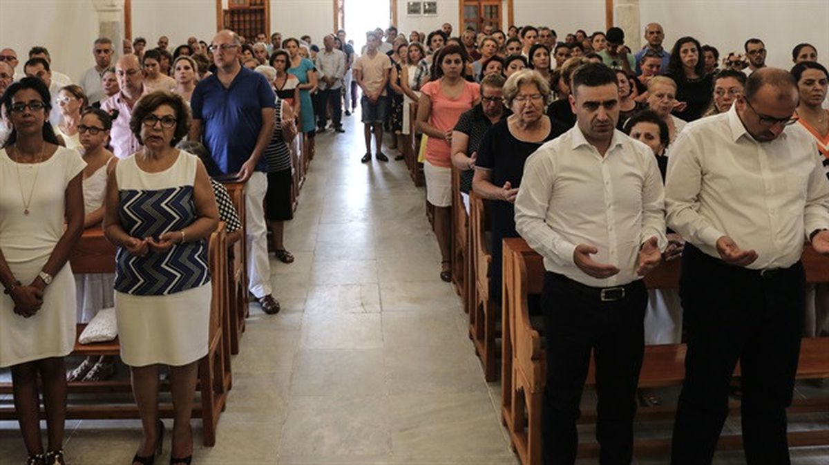 Hatay\'da Restore Edilen Kilisede İlk Ayin