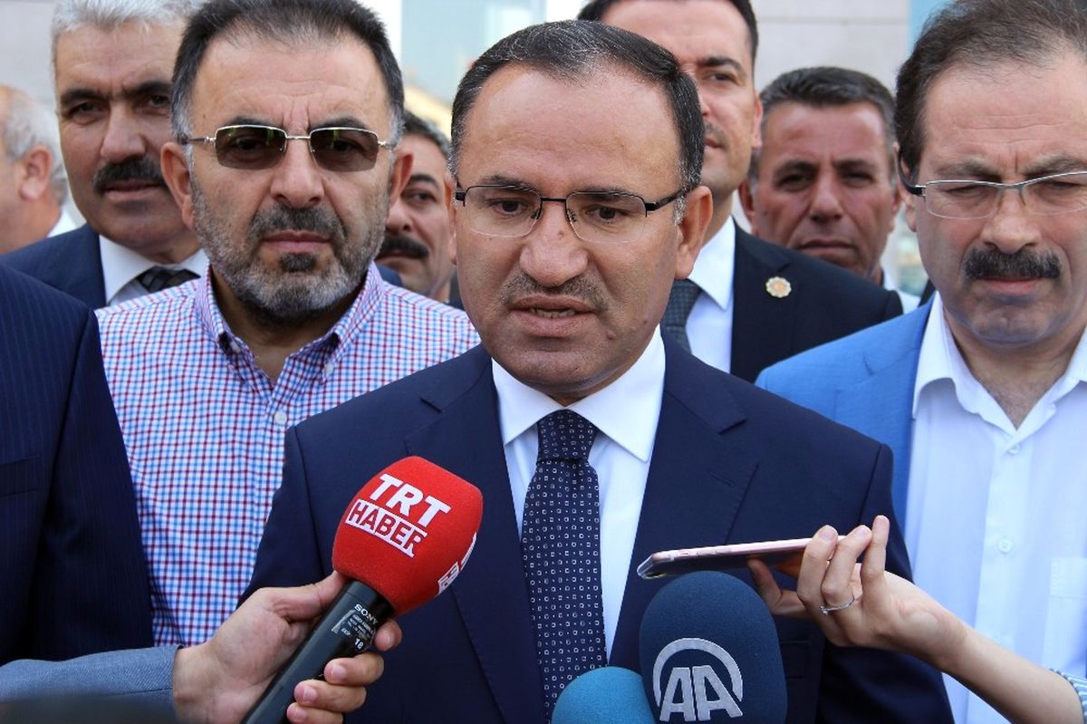 Hükümet Sözcüsü Bozdağ: "Almanya PKK ve Darbecileri Himaye Ediyor"