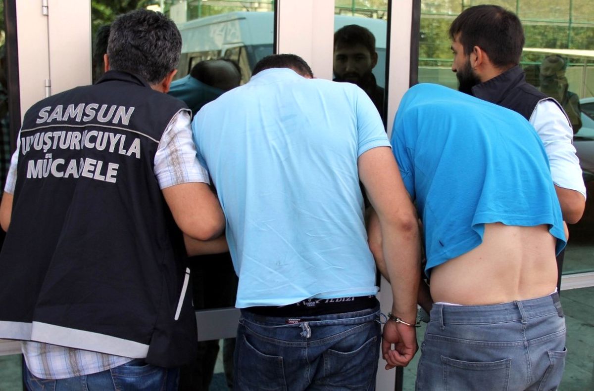 İstanbul\'dan Samsun\'a Uyuşturucu Getiren 3 Kişi Tutuklandı