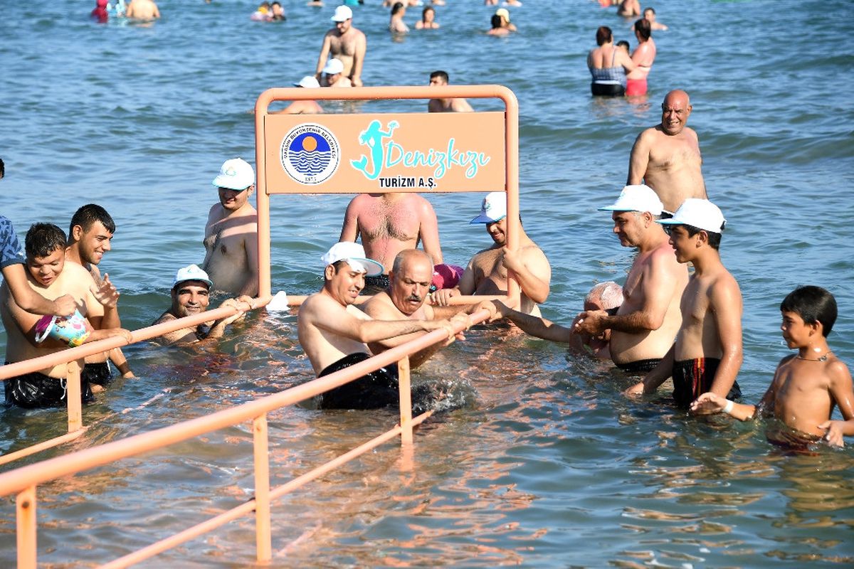Mersin\'in "Engelsiz" Plajlarına İlgi