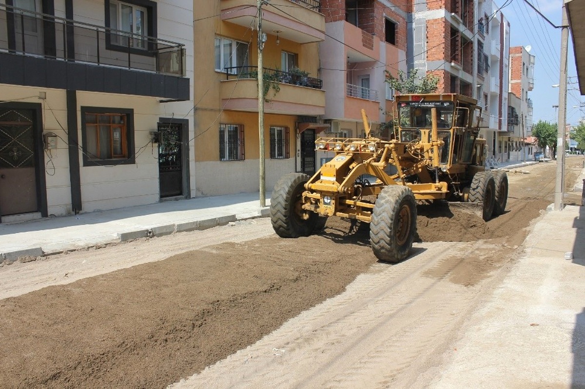 Turgutlu\'da Altyapısı Tamamlanan Sokaklar Yenileniyor