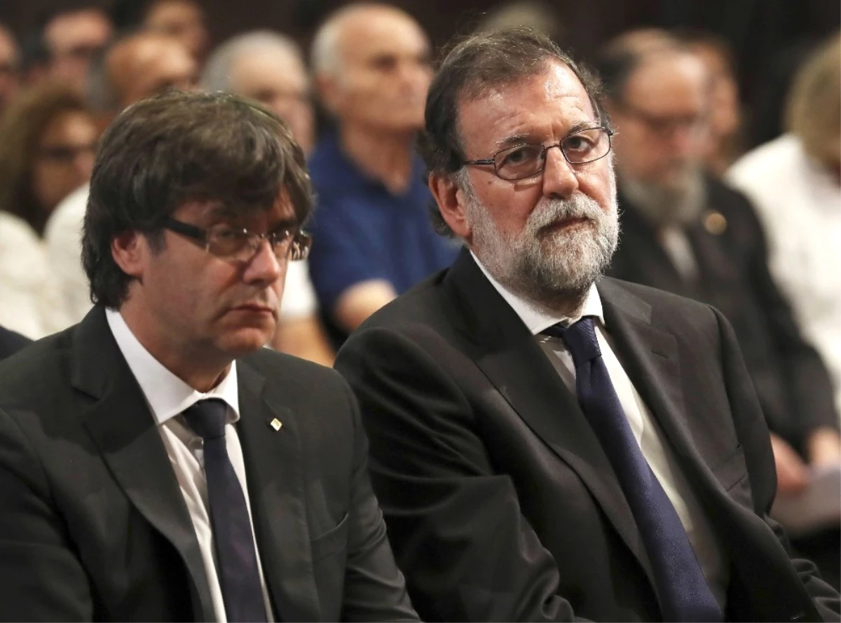 Barselona\'da Terör Kurbanları İçin Cenaze Töreni