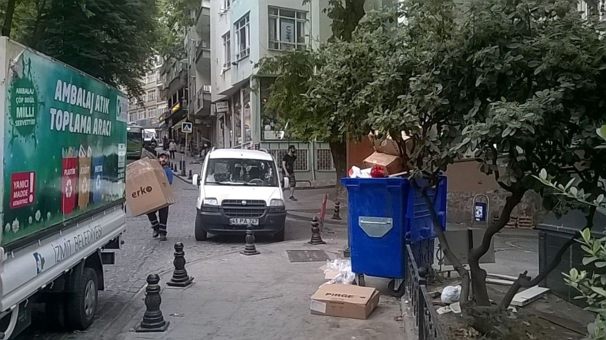 İzmit\'te Ambolaj Atıkları Geri Dönüşüme Kazandırılıyor