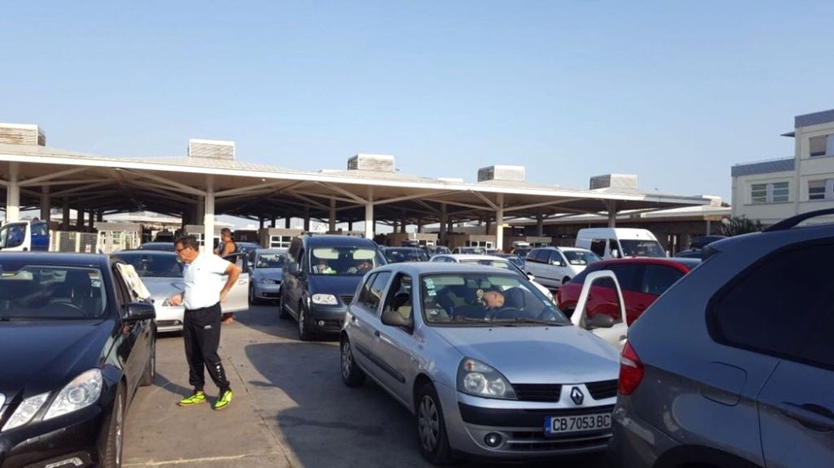 Kapıkule\'de Türk İşçilerin Dönüş Yoğunluğu Devam Ediyor