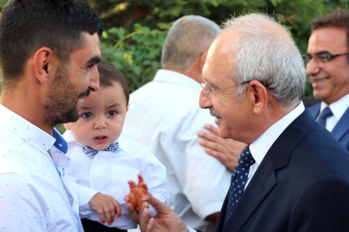 Kılıçdaroğlu: "Türkiye\'deki Suriyelilerin Ülkelerine Geri Gitmelerini İstiyoruz"