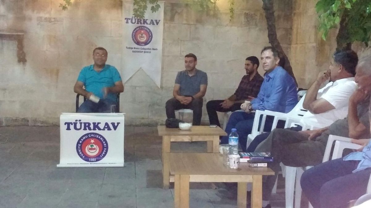 MHP İl Başkanı Taşdoğan, Okuduğu Kitabı Anlattı