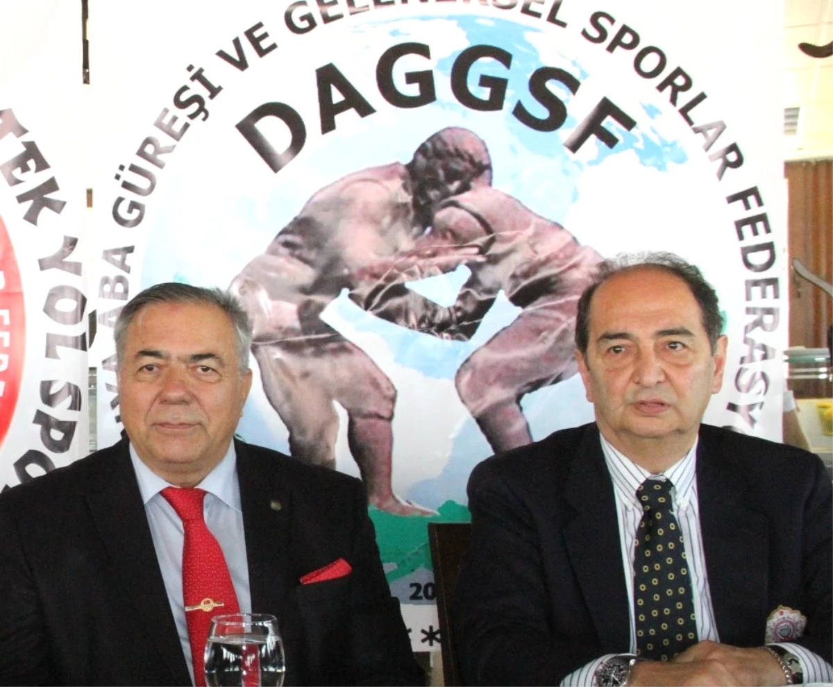 Türk Spor Dünyası\'nın \'Aksakallısı\' Prof. Dr. Tabip Albay İbrahim Öztek