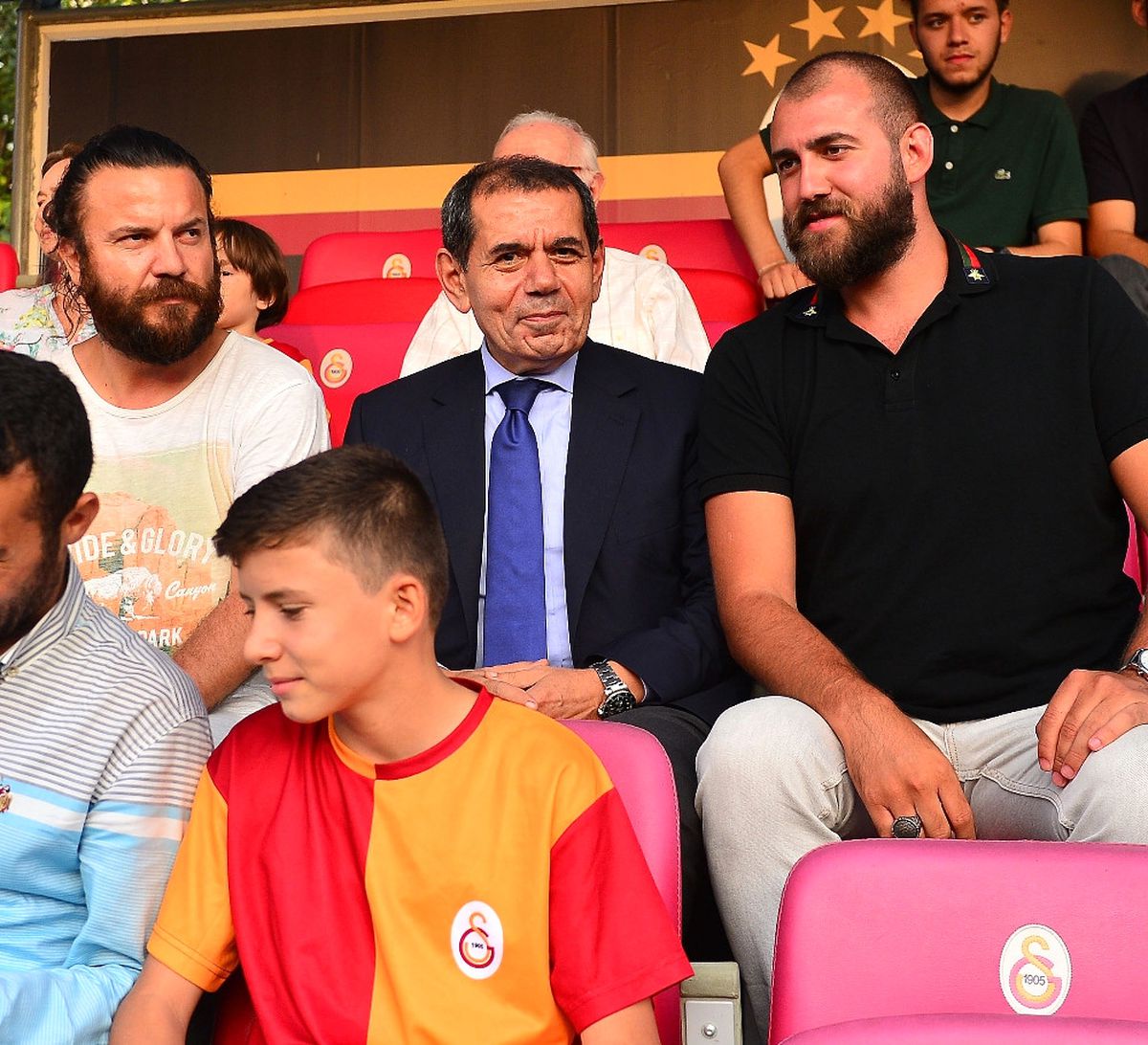 Antrenmanı Dursun Özbek de İzledi