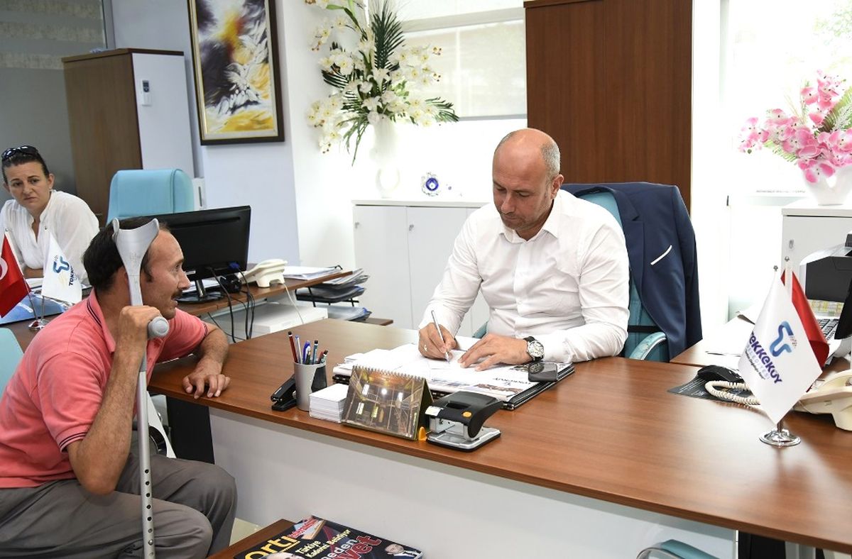 Başkan Togar, Vatandaşların Taleplerine Kulak Veriyor