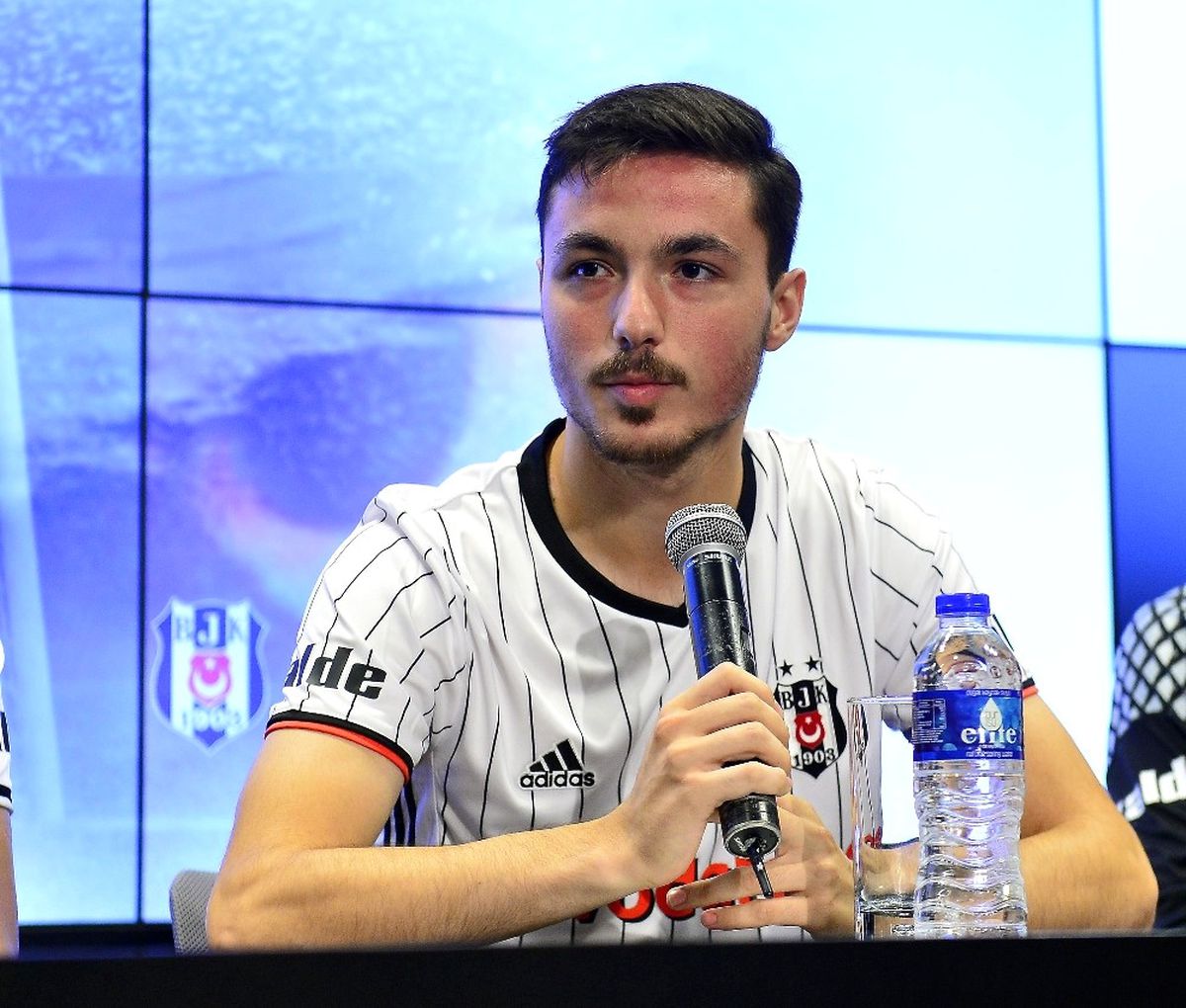 Beşiktaş, Oğuzhan Aydoğan\'ı Karlsruher\'e Kiraladı