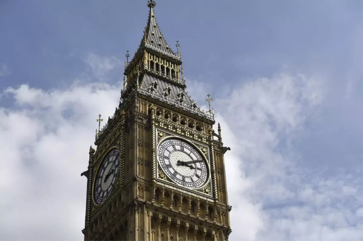 Big Ben Bugün Son Kez Çalacak